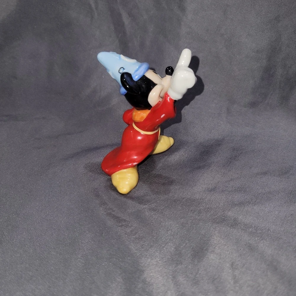 Walt Disney Mickey Mouse Fantasia Sorcerer Ceramic figure
